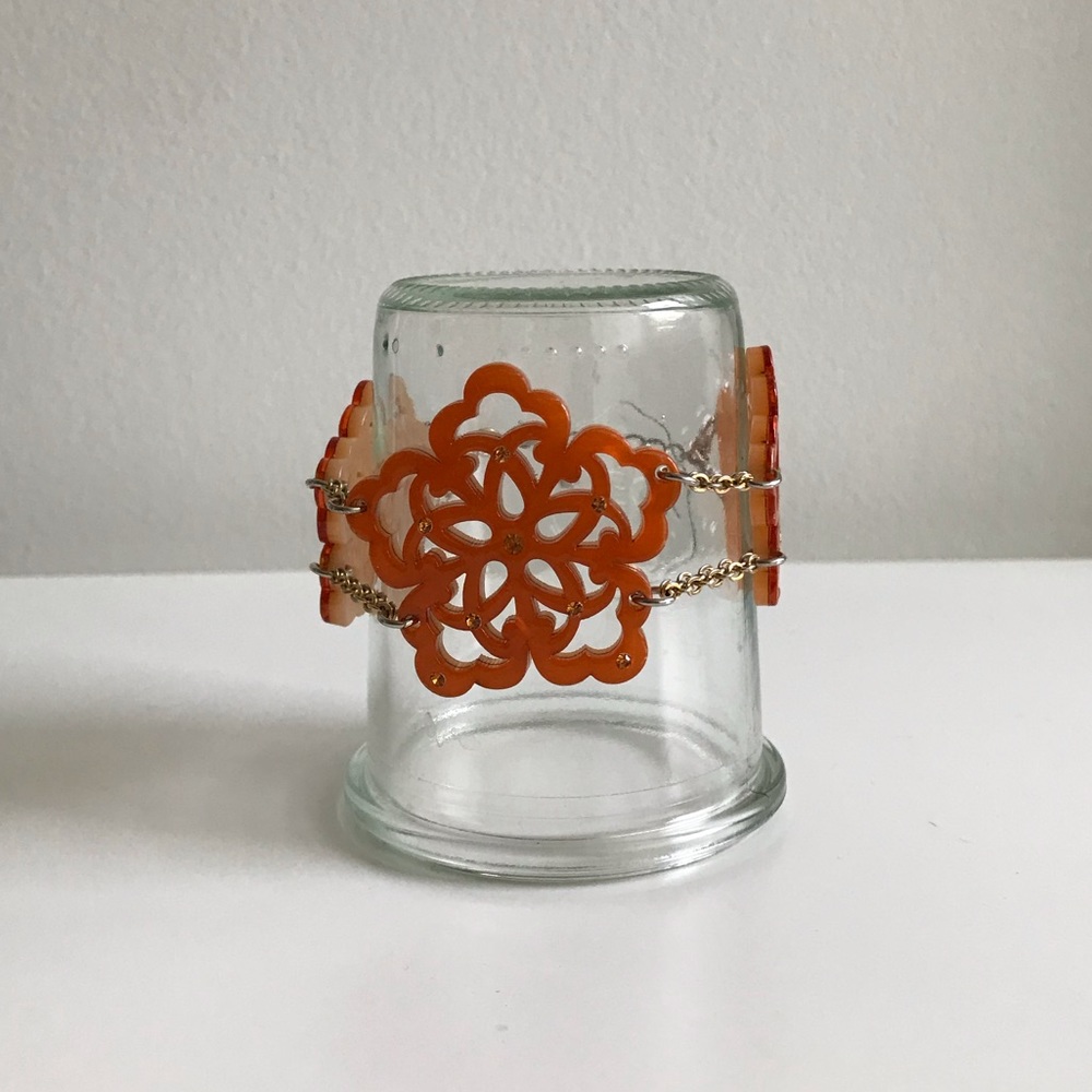 Floral bracelet